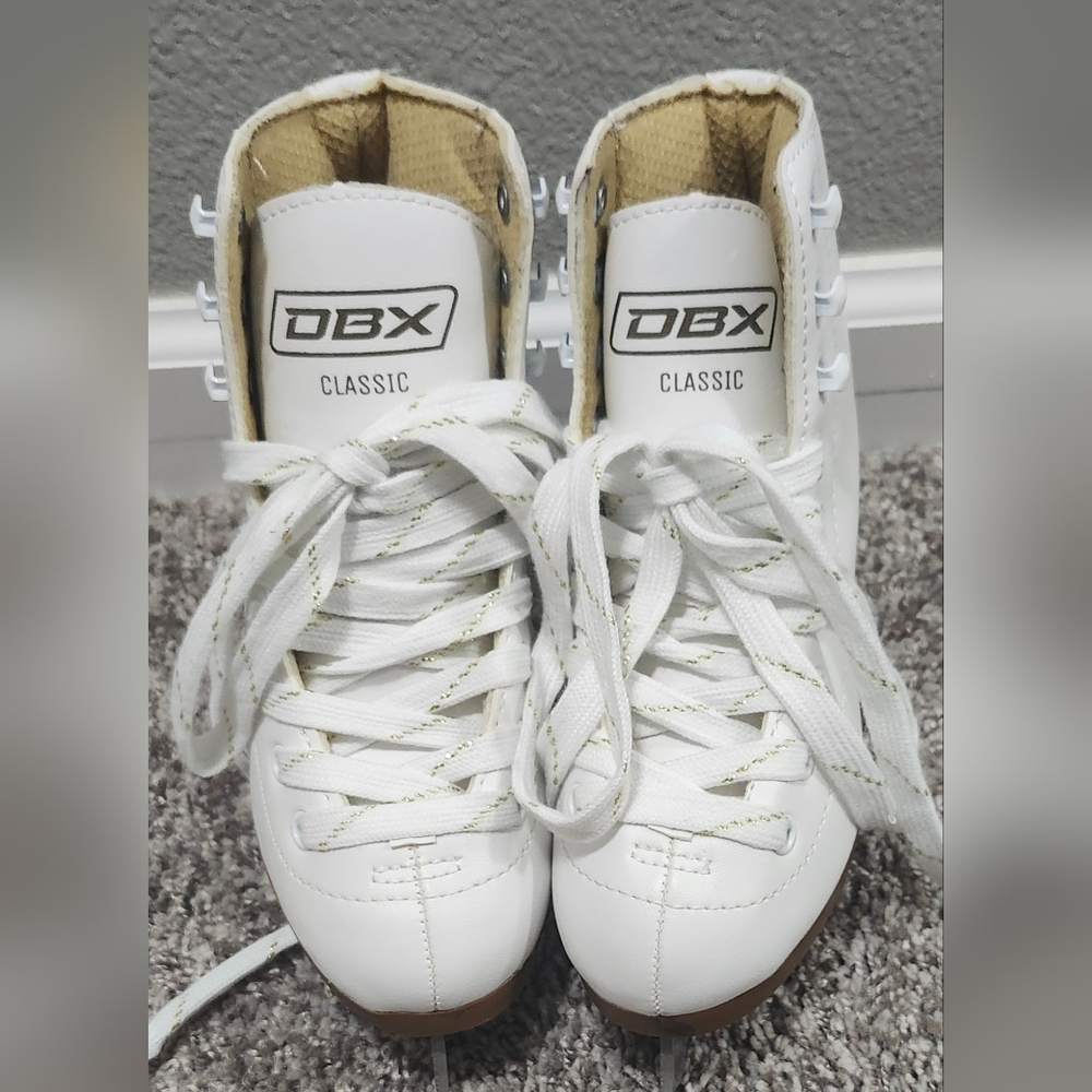DBX Classic White Ice Skates